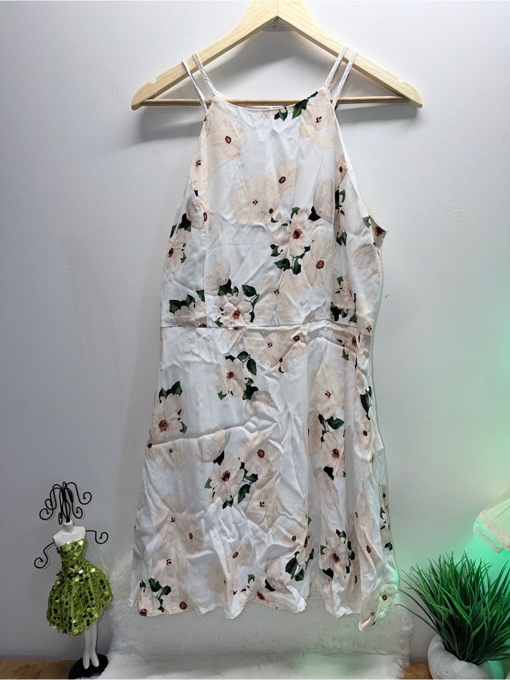 Dynamite Romantic Floral Midi White Green Pink Formal Wedding Guest Dress 💝 - Picture 1 of 3